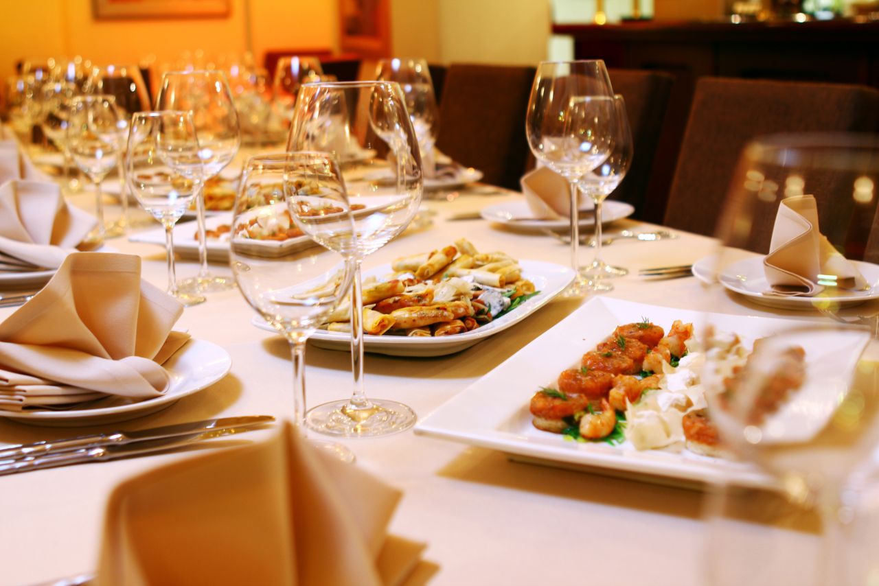 5 Razones para Elegir nuestro Restaurante para tu Cena de Empresa Hotel Restaurante Aljardin